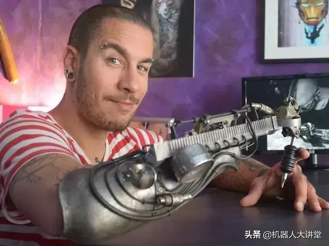 顛覆想象！國外六款炫酷的假肢，來自科學家和藝術家的神奇腦洞！