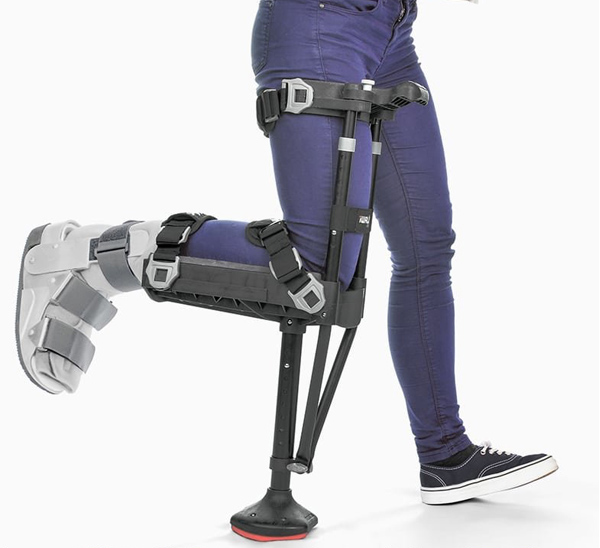 iWALK 2.0 智能拐杖：解放殘障人士的雙手