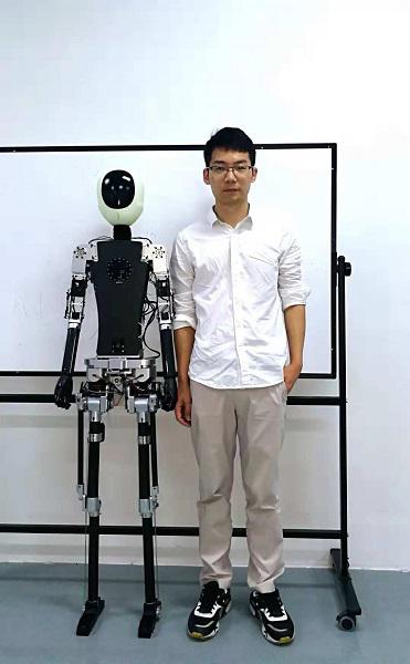圖說：行者二號身形苗條，更有親和力